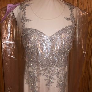 Prom Dess size 4